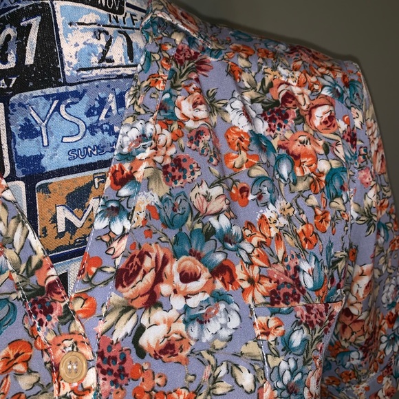 Anne Chen soft, flowy shirt dress - Picture 2 of 6